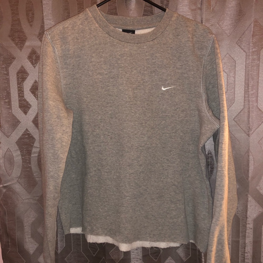 NIKE SWEATSHIRT